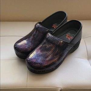 Dansko XP Shoes